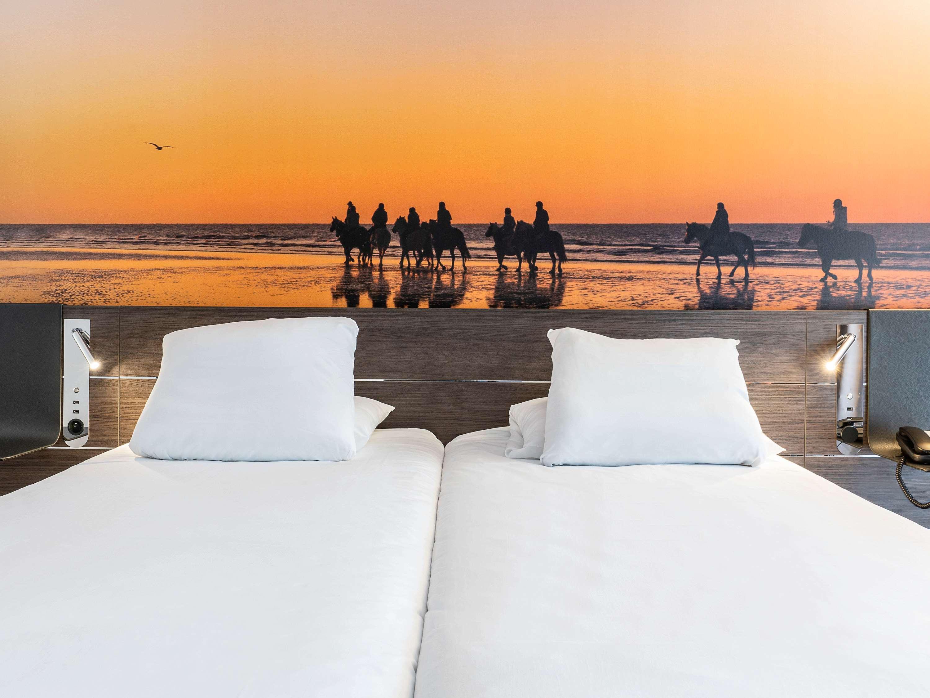 Novotel Deauville Plage Екстериор снимка